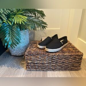 NWT Tom’s Black Alpargata Shoes